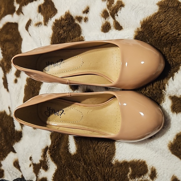 Mauve heels - Picture 2 of 6